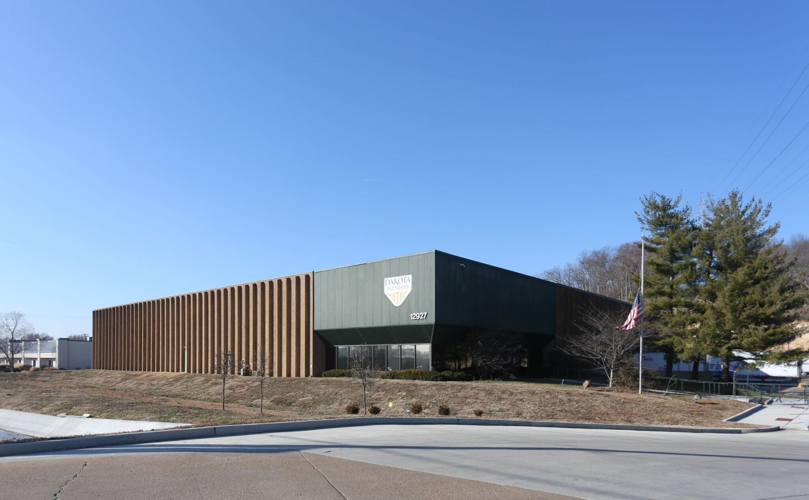 Dakota Blenders Exterior